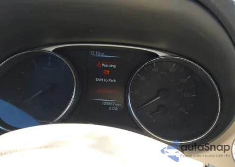 2015 Nissan Rogue Sv z USA, uszkodzony, nr VIN 5N1AT2MV9FC788664